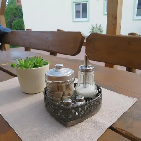 Wirtsberg & Cafe ベッド・アンド・ブレックファスト エヒング