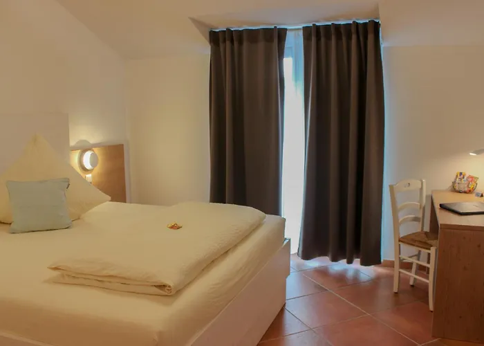 Bed & Breakfast Wirtsberg & Cafe